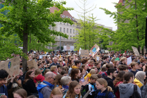 Hikel äußert Missbilligung gegenüber SPD-Kreisdirektor