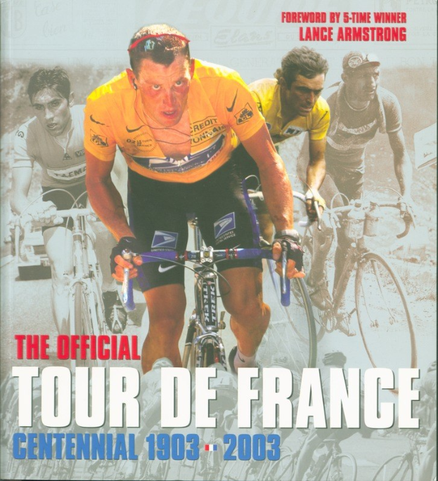 Offizielles Tour-de-France-Jubiläumsplakat (1903–2003) mit Radfahrern in einer Gruppenfahrt und begleitendem Text.