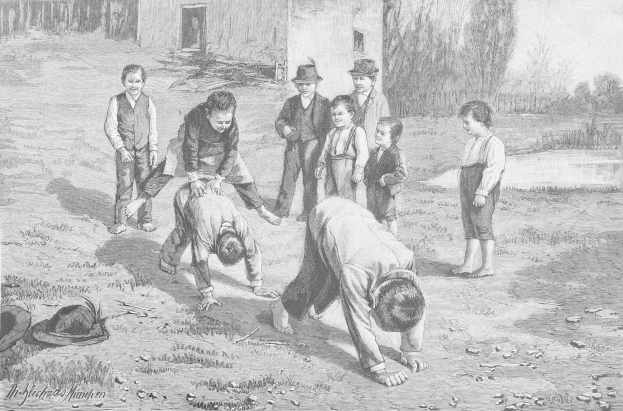 Schwarz-weißes Bild von Kindern auf einem Feld, zwei Jungen kämpfen in der Mitte, während andere zusehen, ein Hut und Text sind links zu sehen.