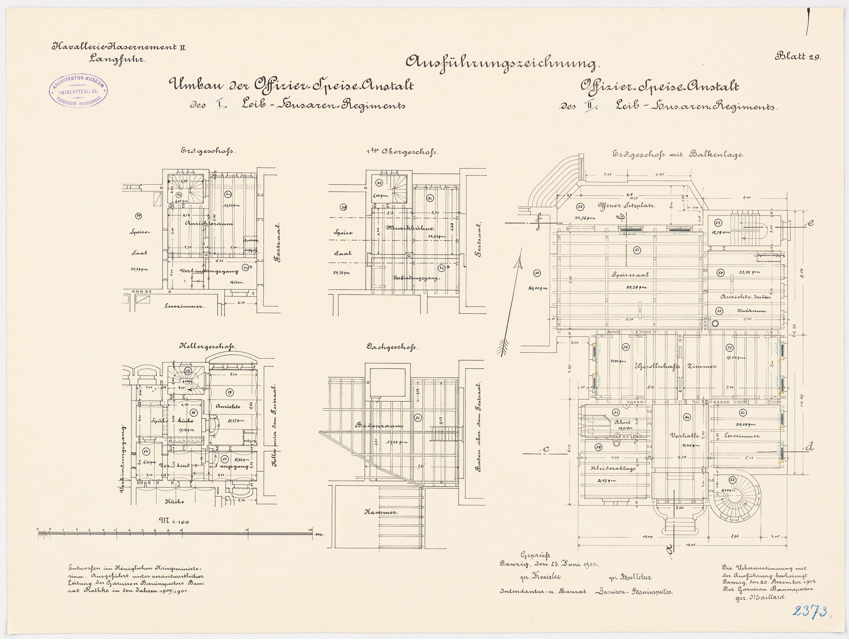 Schwarz-weißer architektonischer Grundriss des ehemaligen Bundeskanzleramts mit detaillierter Planung und beschrifteten Räumen und Strukturelementen.