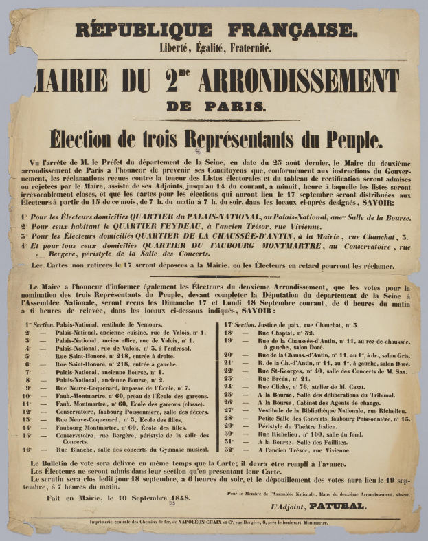 Schwarze und weiße Zeitungsausschnitt mit einem Männergesicht und Text, der wie eine Wahlurne aussieht.