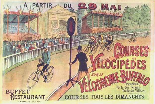 Ein Plakat, das eine Radrennbahn in Buffalo, New York zeigt, mit Menschen, die auf einem umzäunten Weg Fahrräder fahren, mit einem Gebäude und Bäumen im Hintergrund.